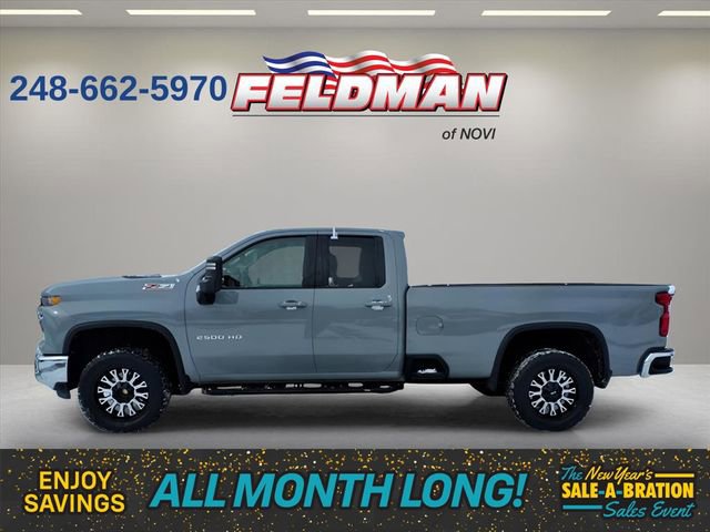 Used 2024 Chevrolet Silverado 2500 LT image 2