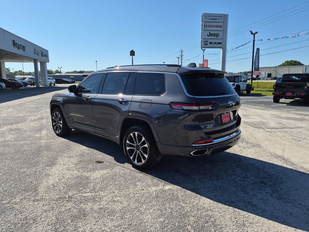 Used 2021 Jeep Grand Cherokee L Overland w/ Luxury Tech Group IV AWD/4WD image 5