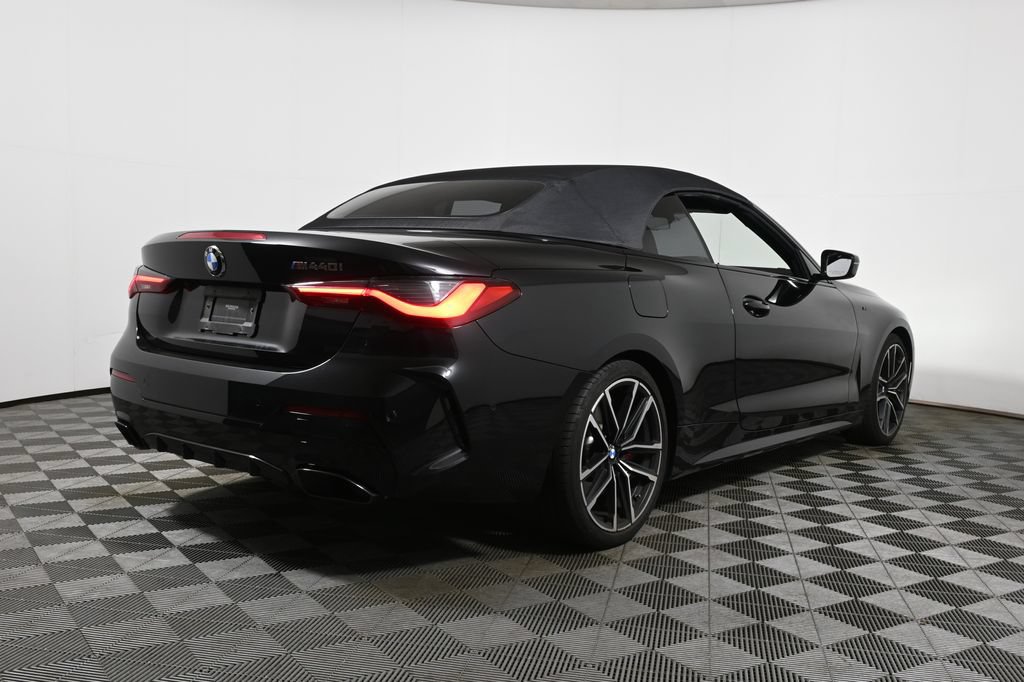 Used 2021 BMW M440i Convertible w/ Premium Package RWD image 11