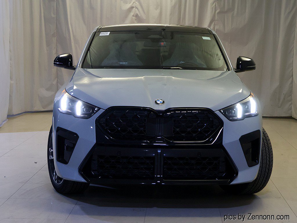 New 2026 BMW X2 xDrive28i w/ Technology Package AWD/4WD image 5