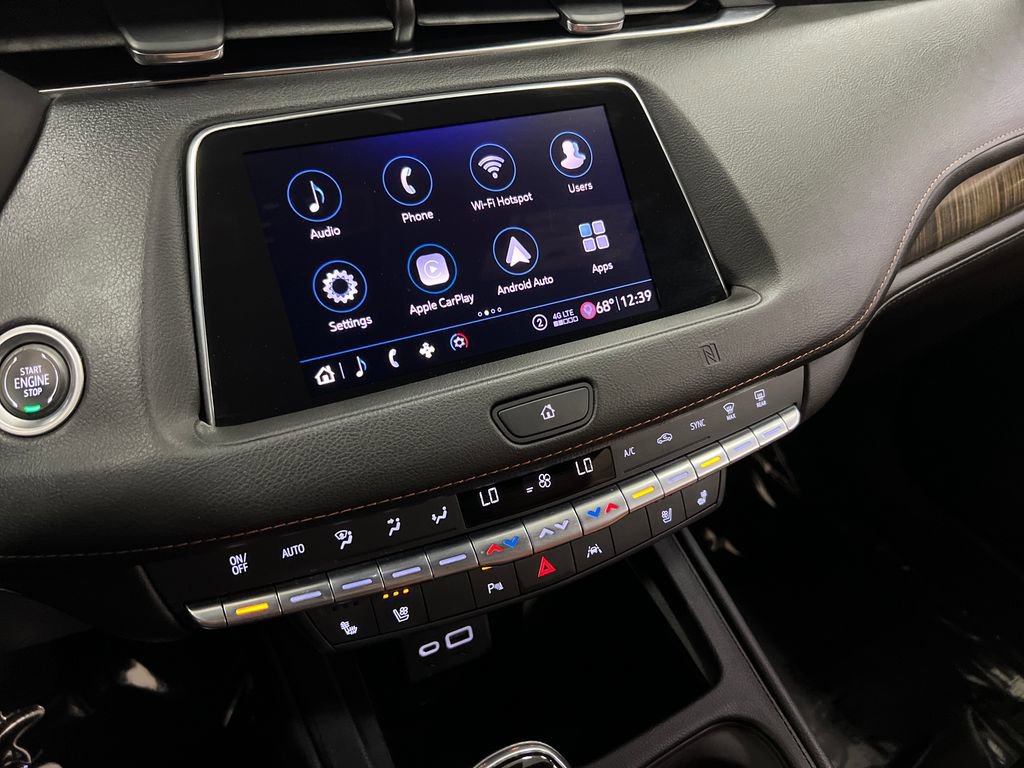 Used 2020 Cadillac XT4 Premium Luxury FWD image 19