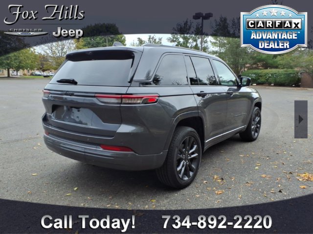 Certified 2026 Jeep Grand Cherokee Overland AWD/4WD image 9