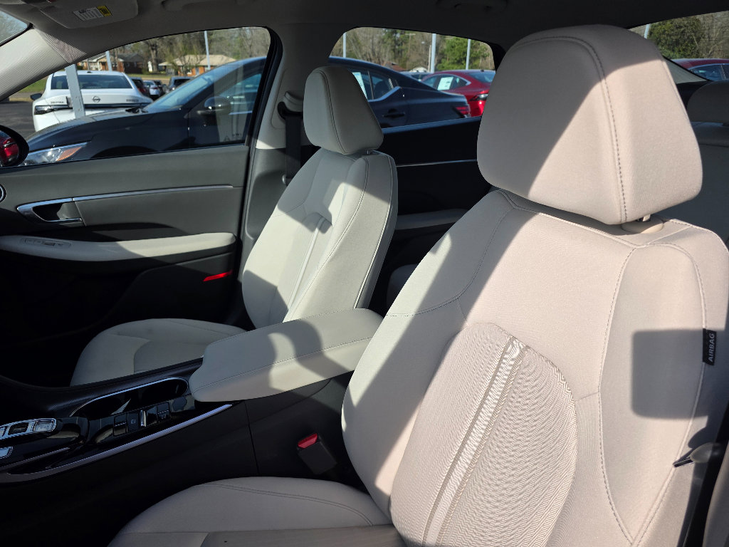 Used 2023 Hyundai Sonata SEL image 13