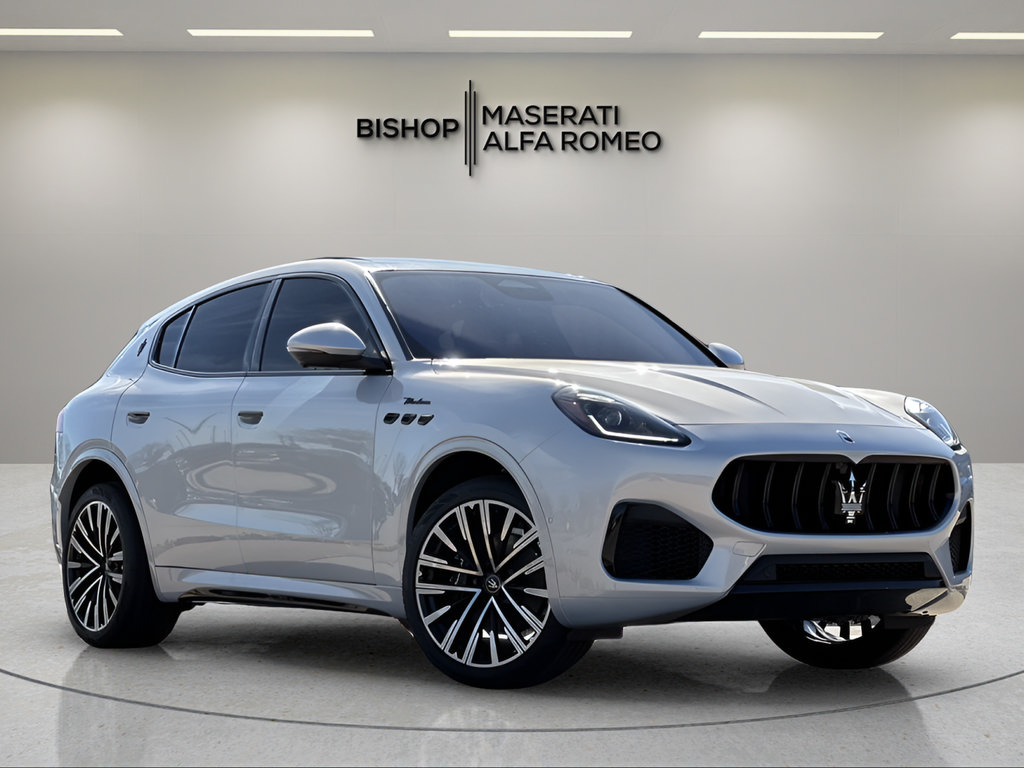 New 2025 Maserati Grecale Modena