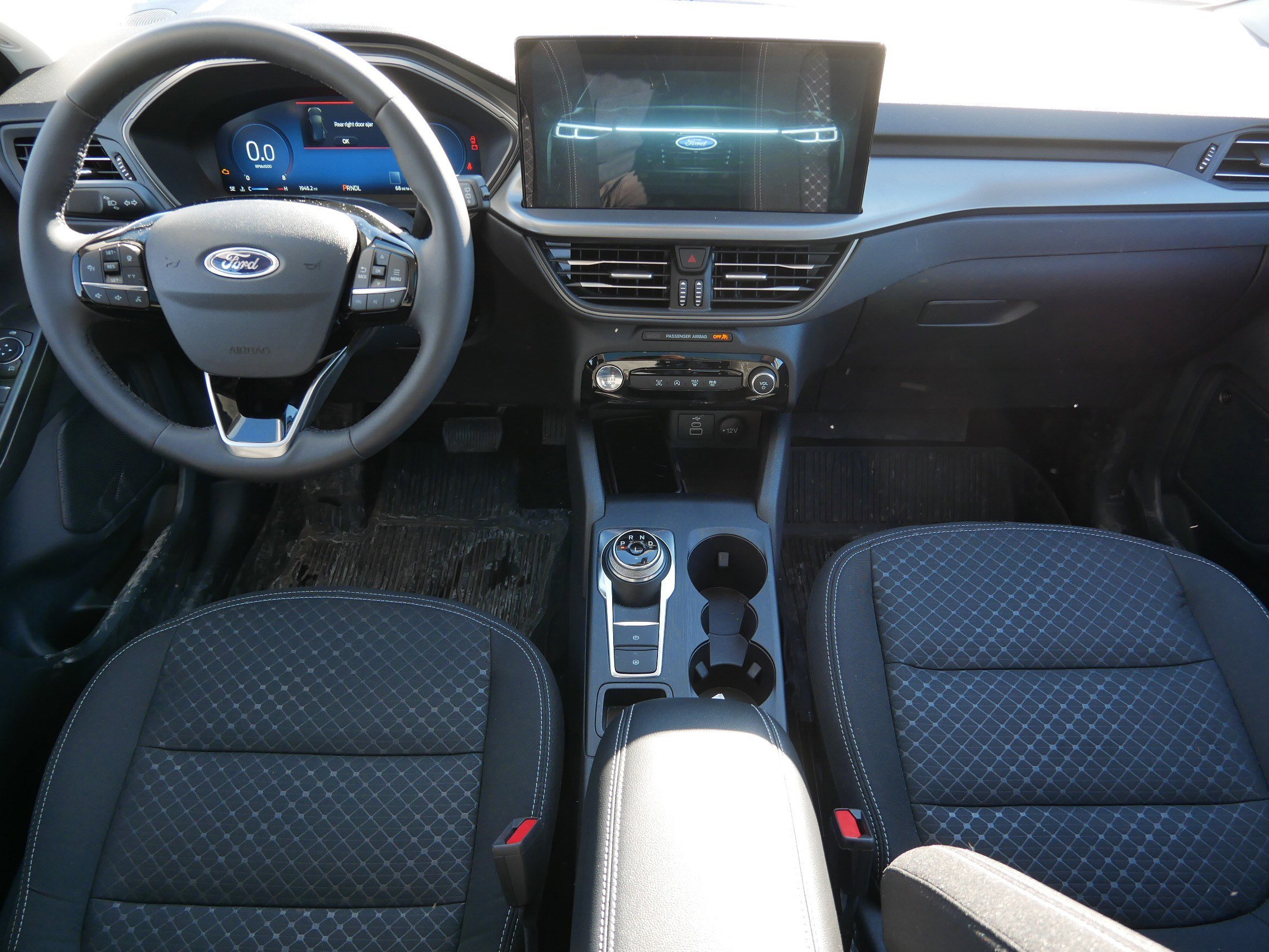 New 2025 Ford Escape Active w/ Active Premium Tech Pack image 10