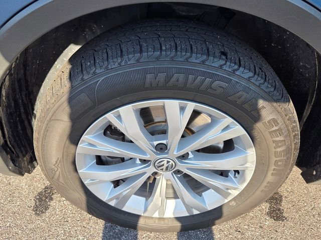 Used 2020 Volkswagen Tiguan S FWD image 19