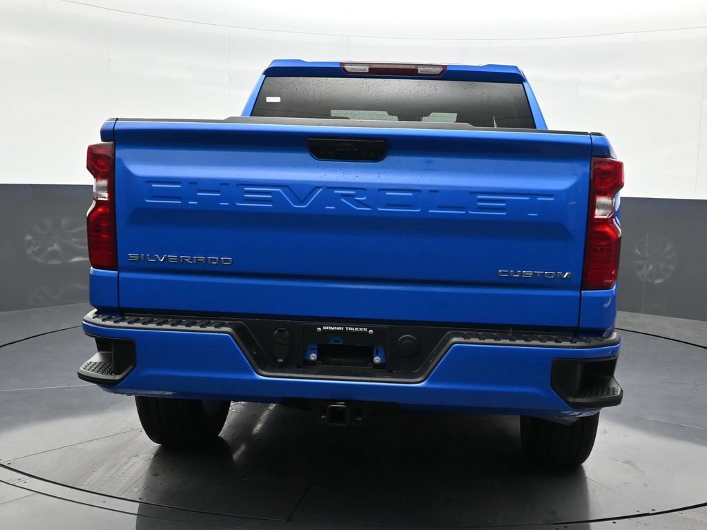 Used 2026 Chevrolet Silverado 1500 Custom RWD image 4