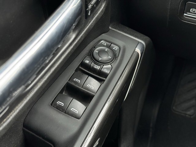 Used 2022 GMC Sierra 2500 AT4 w/ Gooseneck/5TH Wheel Package image 32