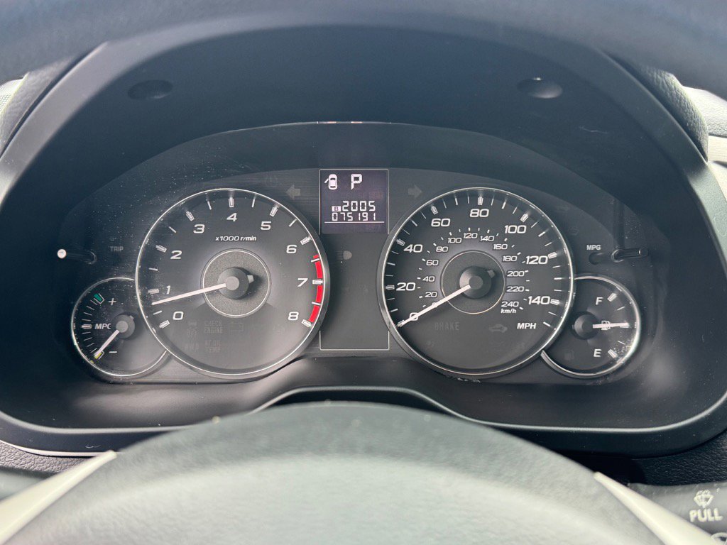 Used 2012 Subaru Outback 2.5i w/ Alloy Wheel Pkg image 24