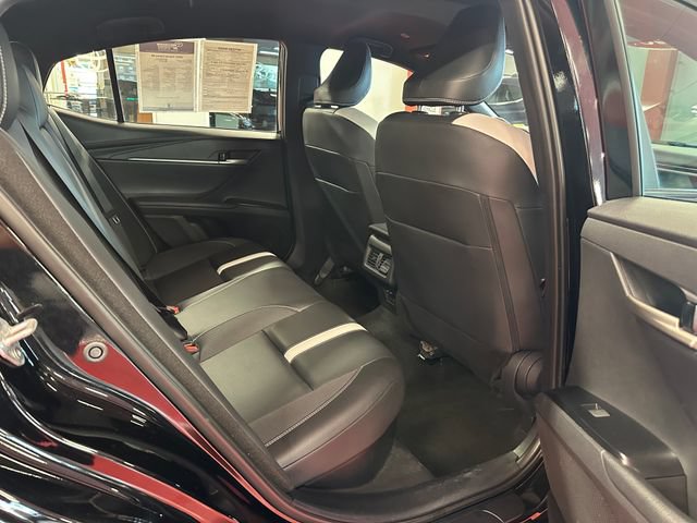 Certified 2025 Toyota Camry SE FWD image 14