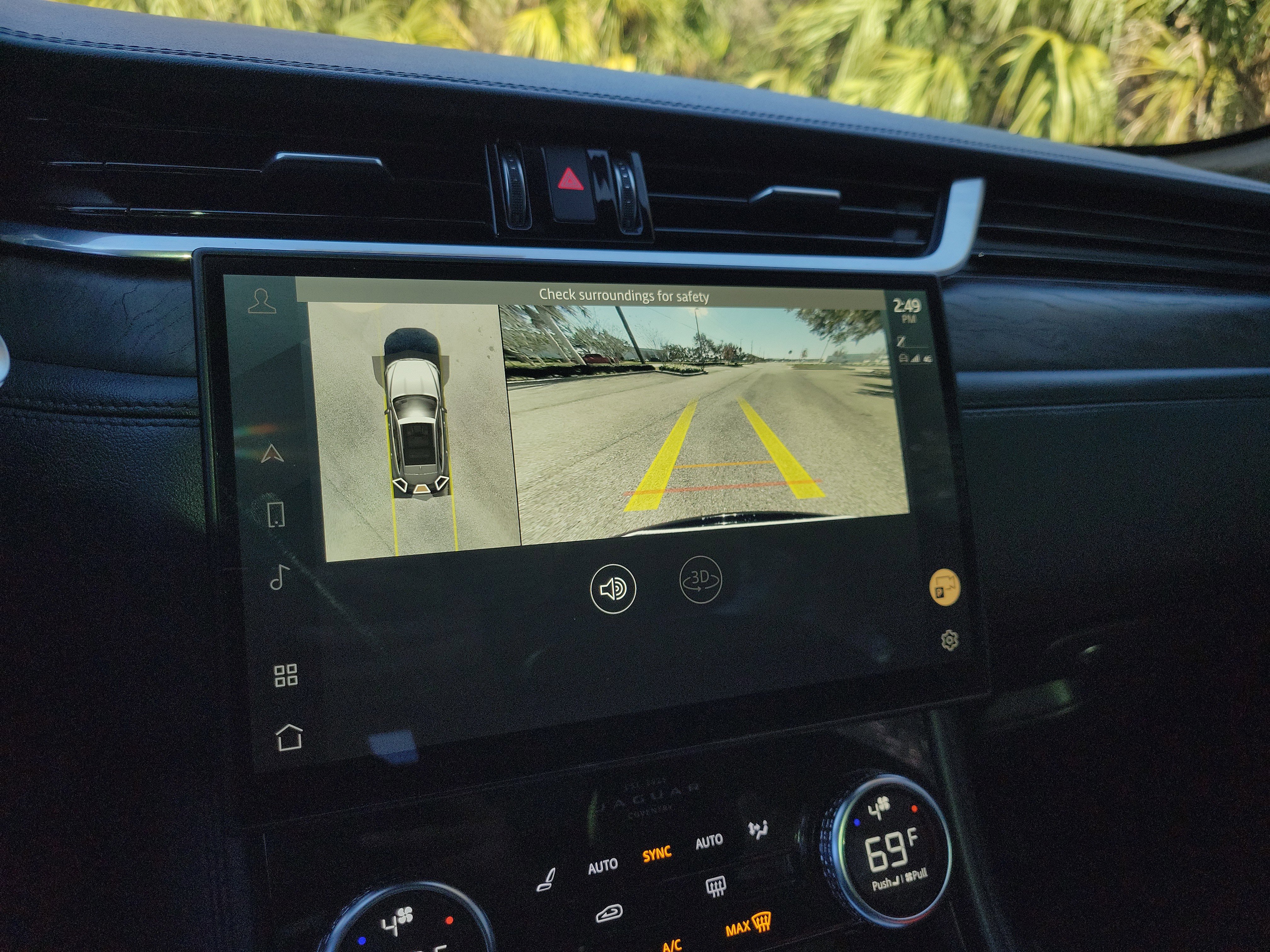 Used 2021 Jaguar F-PACE S image 25