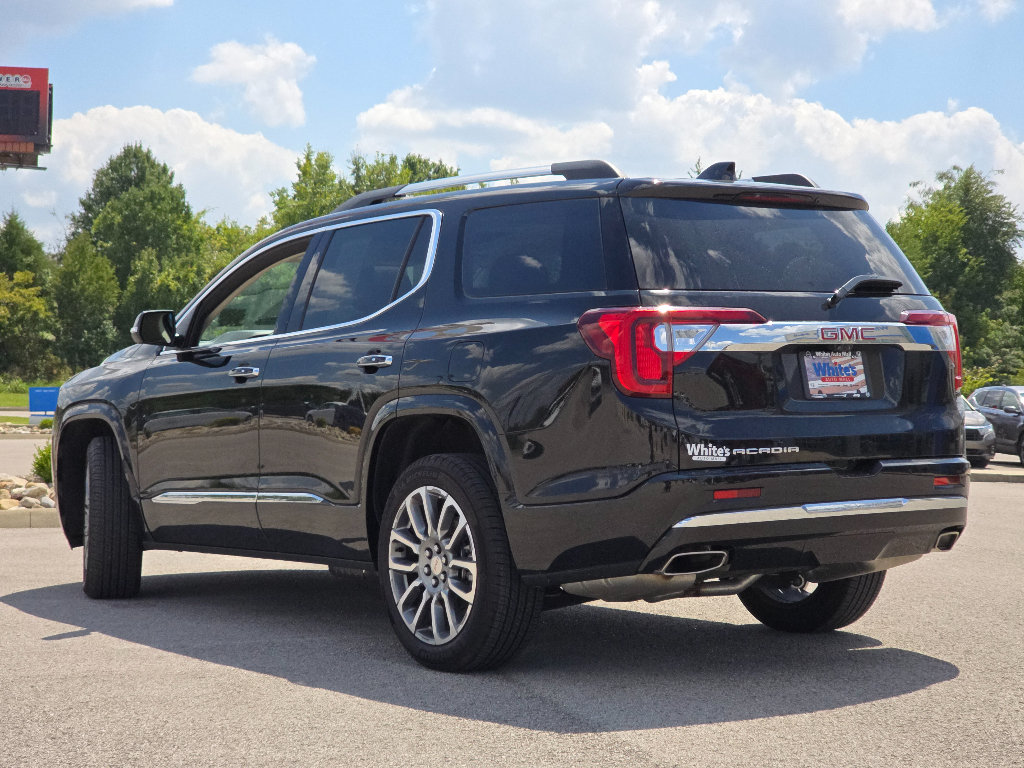 Used 2023 GMC Acadia Denali w/ Denali Technology Package FWD image 10