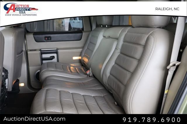 Used 2003 HUMMER H2 w/ Preferred Equipment Group image 11