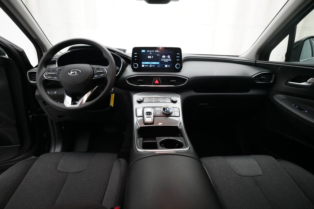 Used 2023 Hyundai Santa Fe SE AWD/4WD image 5