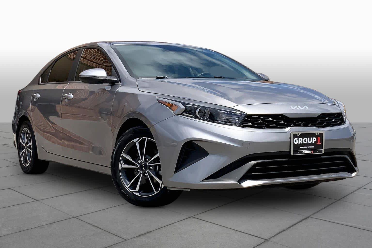 Certified 2024 Kia Forte LXS w/ LXS Technology Package FWD image 3