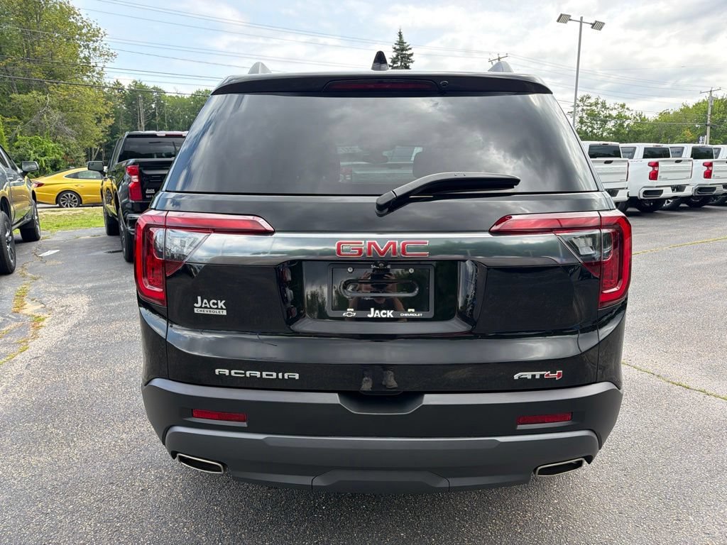 Used 2023 GMC Acadia AT4 AWD/4WD image 6
