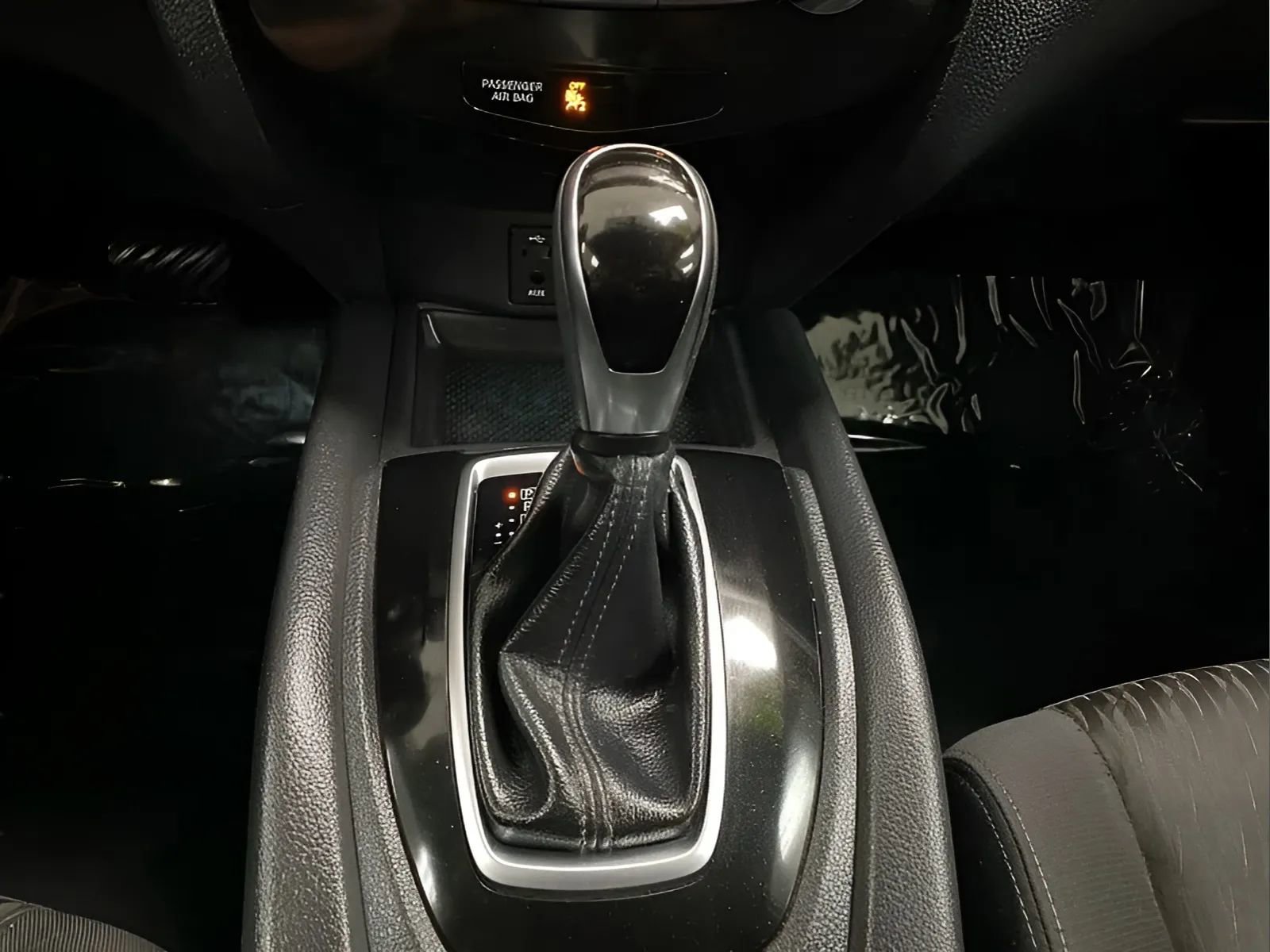 Used 2017 Nissan Rogue S FWD image 21
