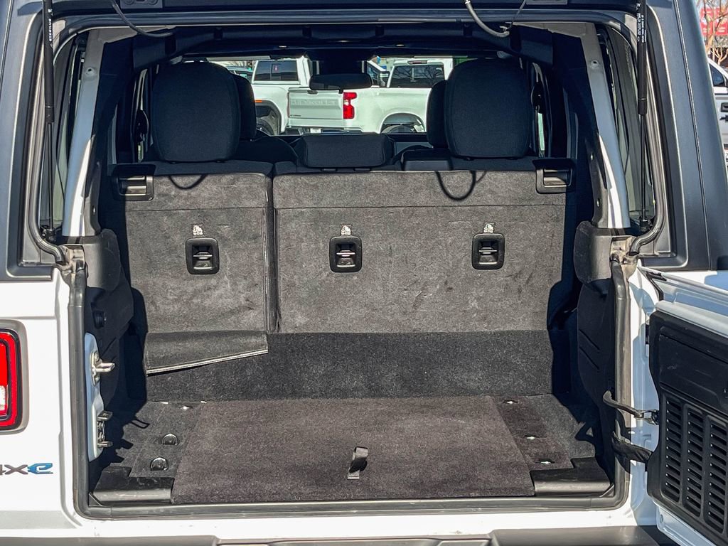 Used 2024 Jeep Wrangler Unlimited image 54