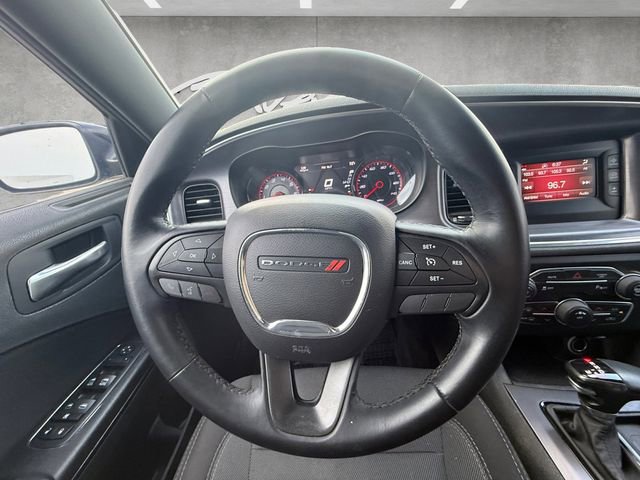 Used 2017 Dodge Charger SE w/ Blacktop Package RWD image 21