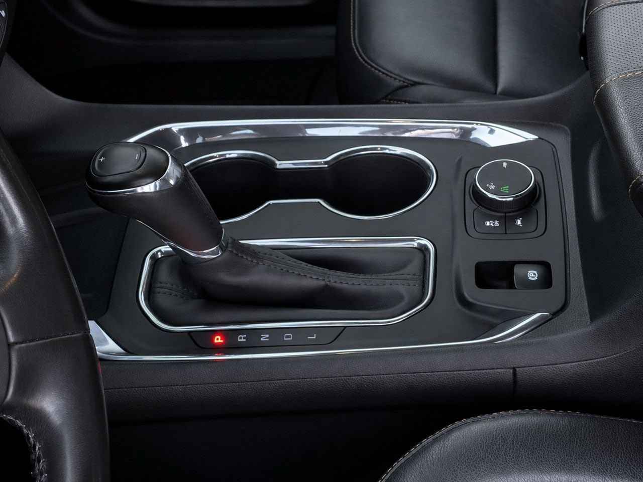 Used 2019 Chevrolet Traverse Premier w/ Redline Edition FWD image 20