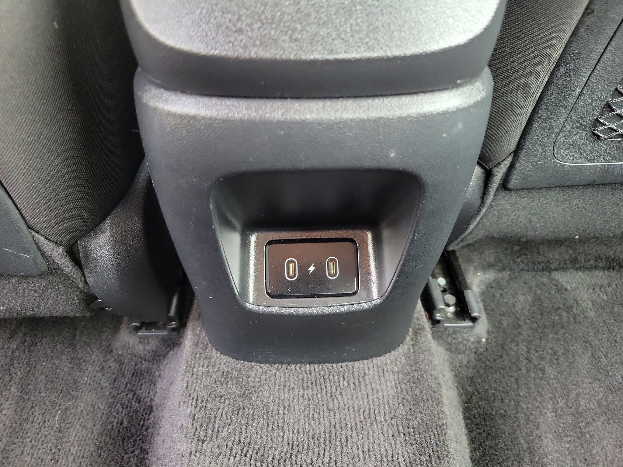 Used 2025 Hyundai Elantra SEL FWD image 23