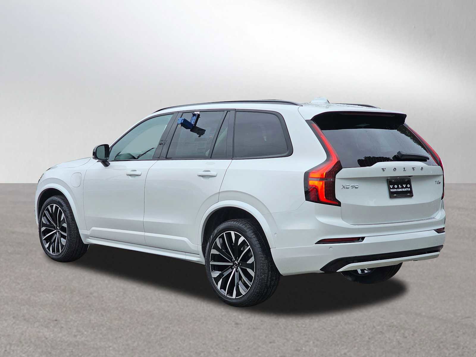 New 2026 Volvo XC90 T8 Ultra w/ Lounge Package AWD/4WD image 5