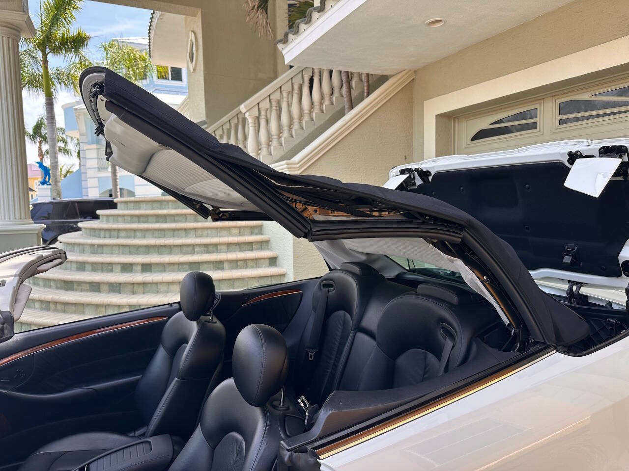 Used 2009 Mercedes-Benz CLK 550 Cabriolet image 57