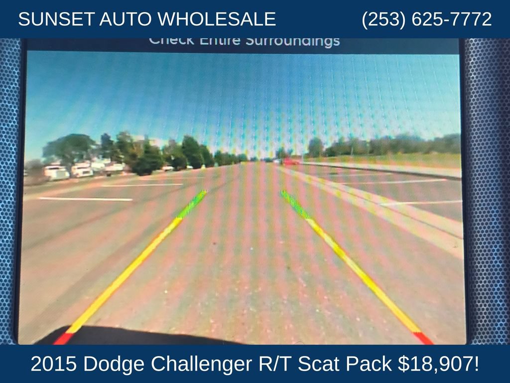 Used 2015 Dodge Challenger R/T Scat Pack w/ Leather Interior Group RWD image 37