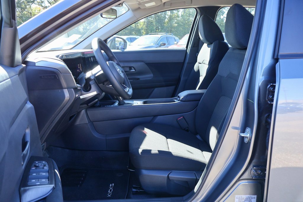 New 2026 Nissan Kicks S image 7