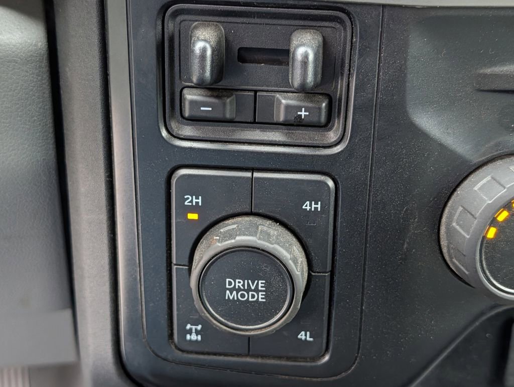 Used 2023 Ford F250 XLT w/ FX4 Off-Road Package image 17