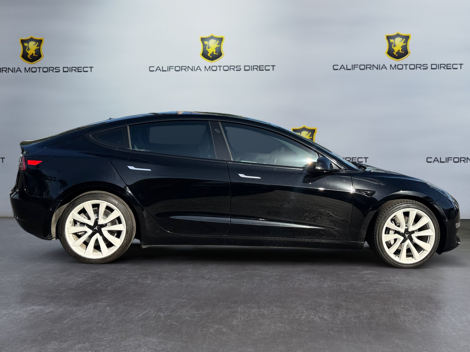 Used 2019 Tesla Model 3 Standard Range Plus RWD image 6