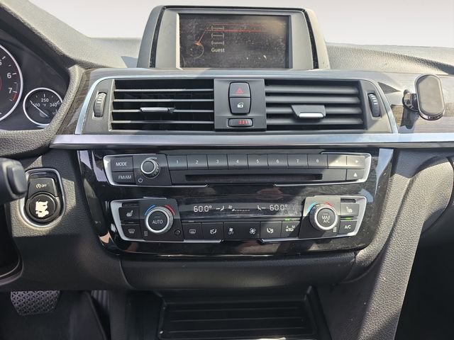 Used 2016 BMW 328i xDrive Sedan AWD/4WD image 10