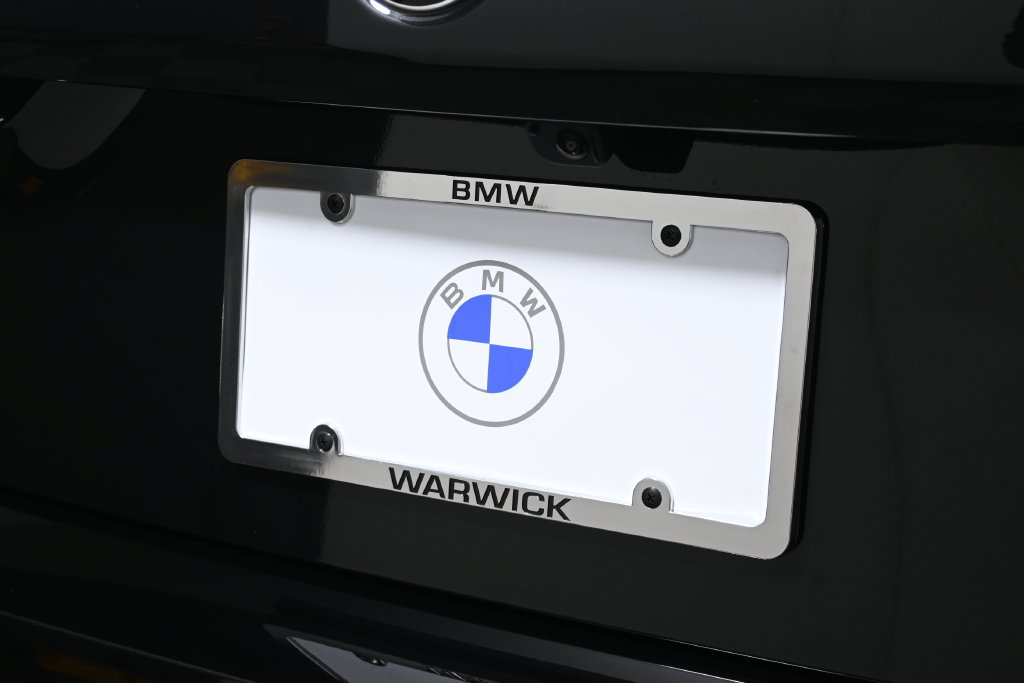 Used 2026 BMW 530i xDrive w/ M Sport Package AWD/4WD image 14