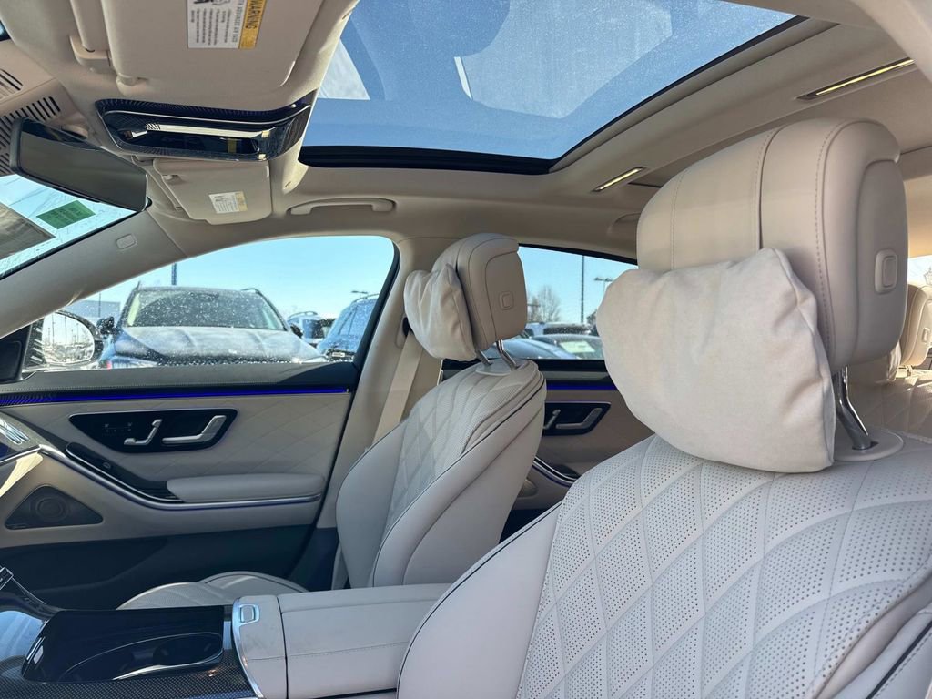 New 2025 Mercedes-Benz S 580 4MATIC Sedan image 16