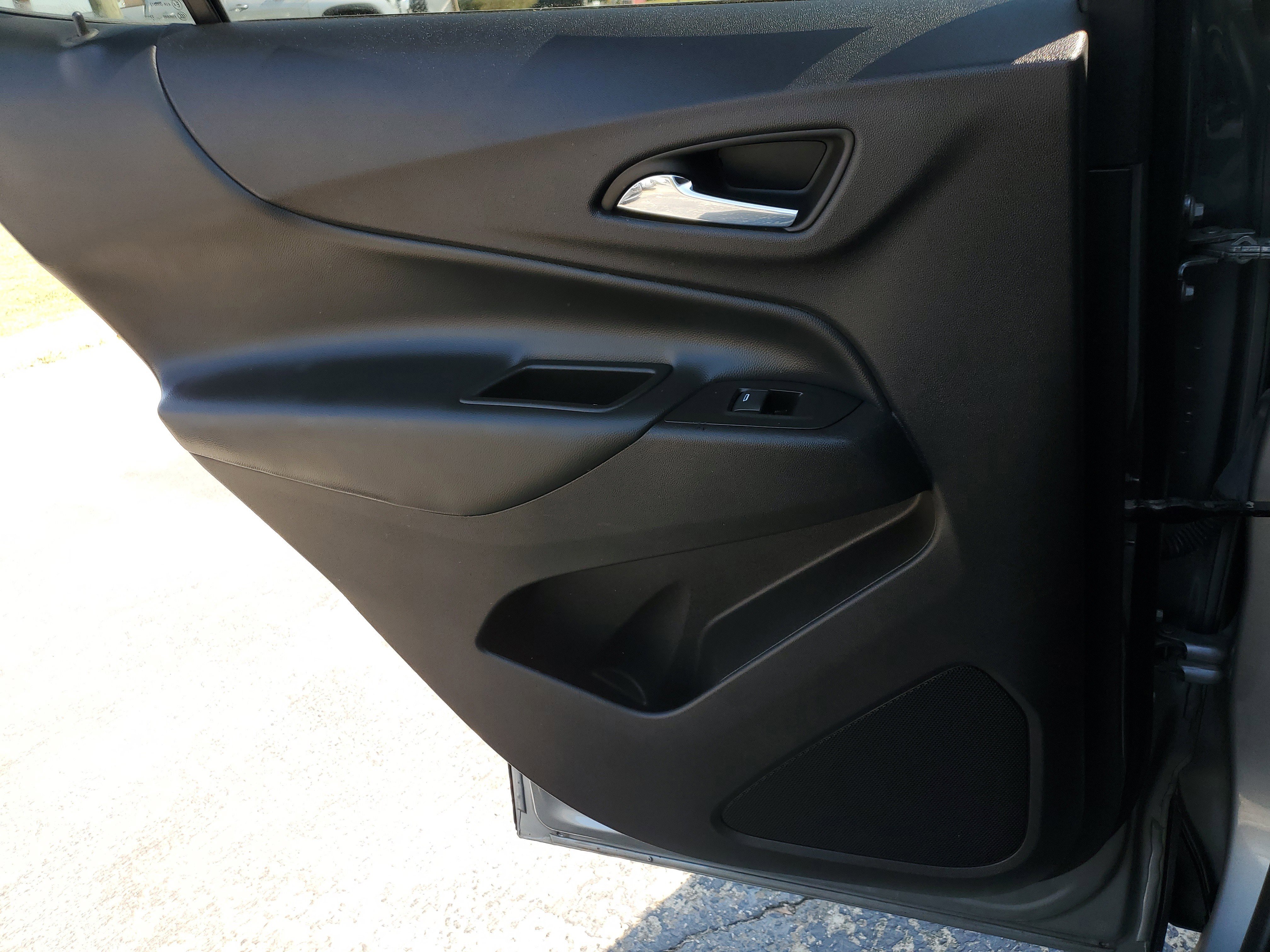 Used 2024 Chevrolet Equinox LT image 13
