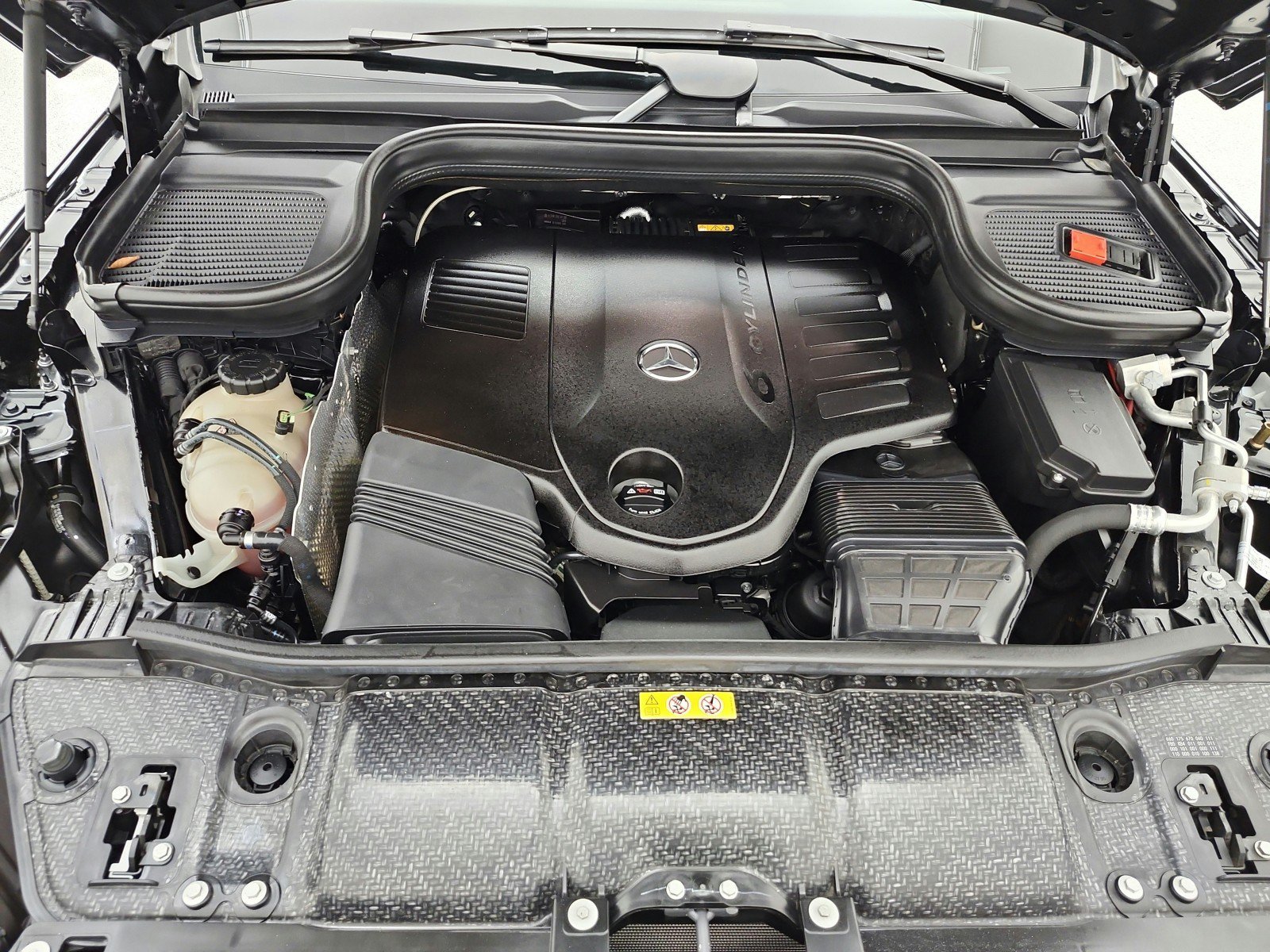 Certified 2024 Mercedes-Benz GLE 450 4MATIC image 17