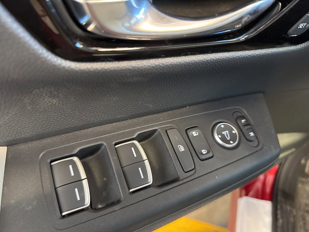 New 2025 Honda CR-V EX-L image 16