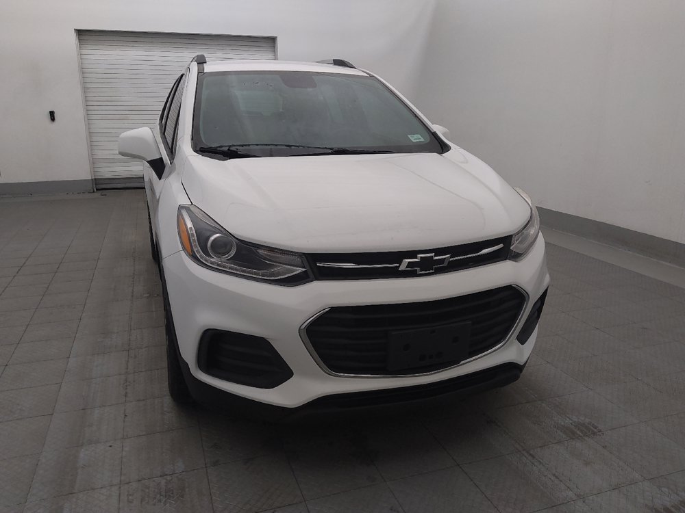 Used 2022 Chevrolet Trax LT w/ Sport Edition FWD image 14