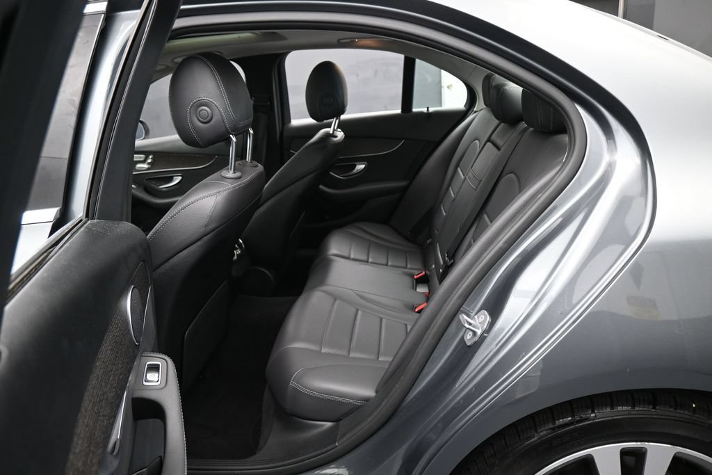 Used 2019 Mercedes-Benz C 300 Sedan image 29