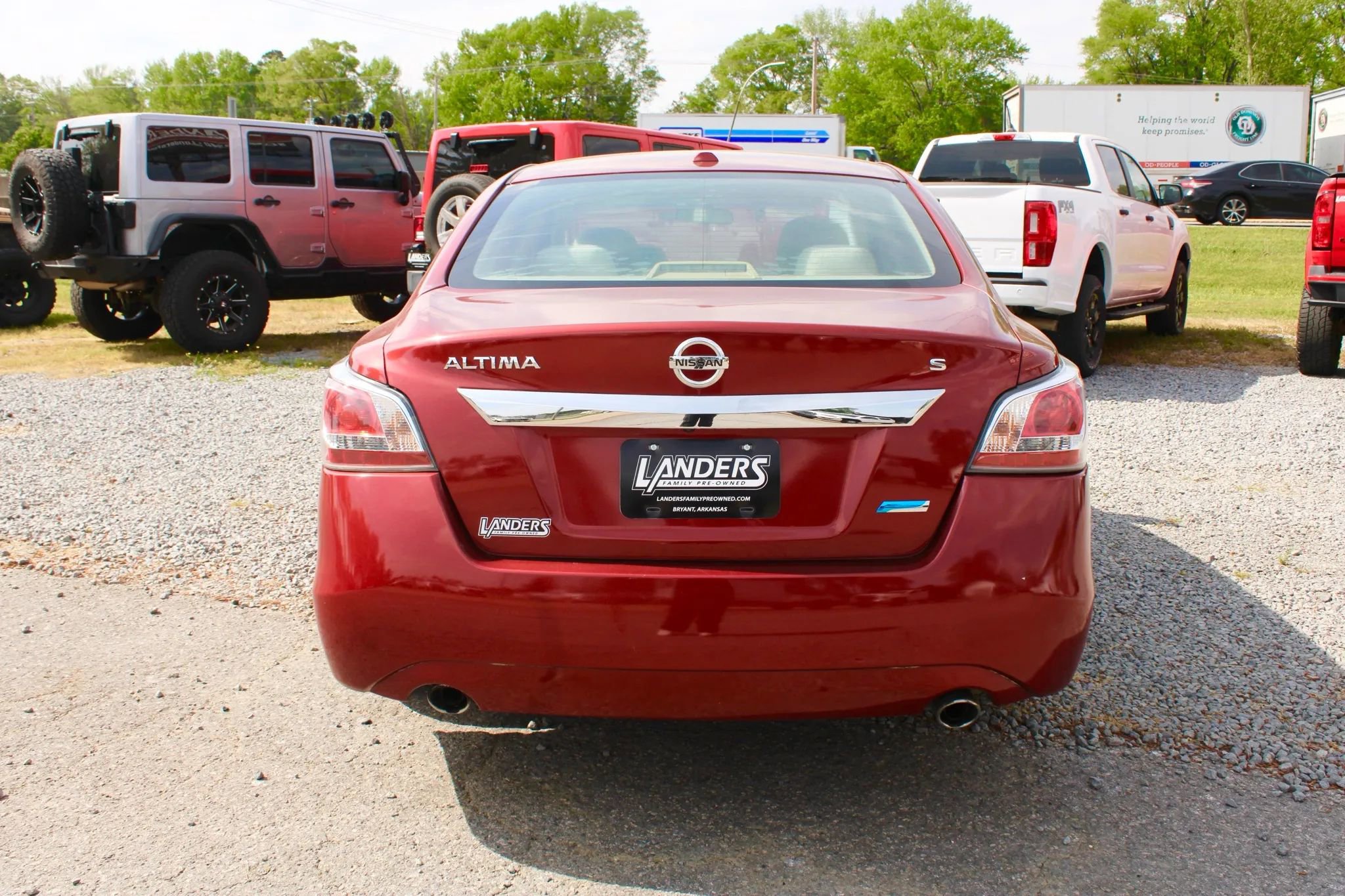 Used 2014 Nissan Altima 2.5 S w/ Display Audio Package image 8