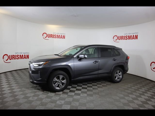 Used 2023 Toyota RAV4 XLE AWD/4WD image 7