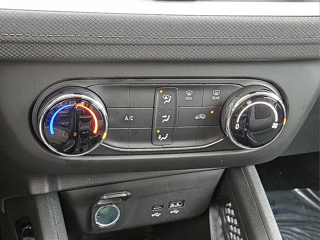 Used 2026 Chevrolet TrailBlazer LS image 28