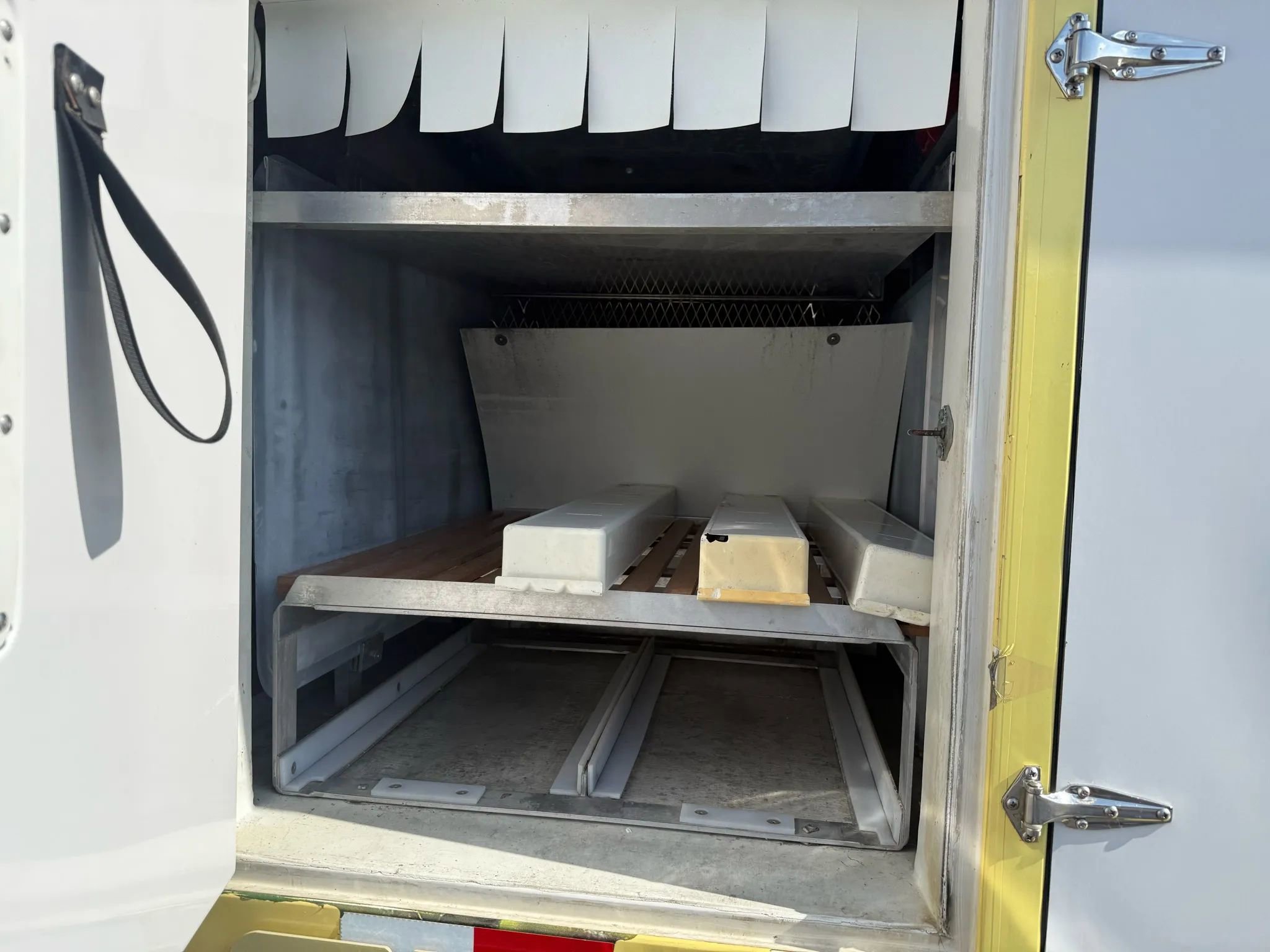 Used 2019 Ford F550 2WD Regular Cab Super Duty image 7