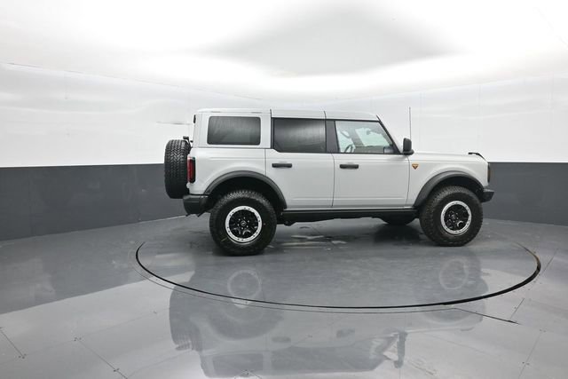 New 2026 Ford Bronco Badlands image 8