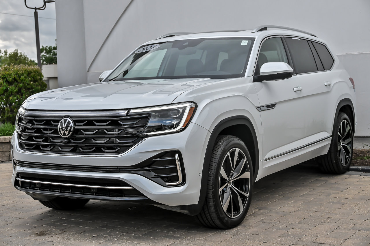 Used 2024 Volkswagen Atlas SEL Premium R-Line AWD/4WD image 6
