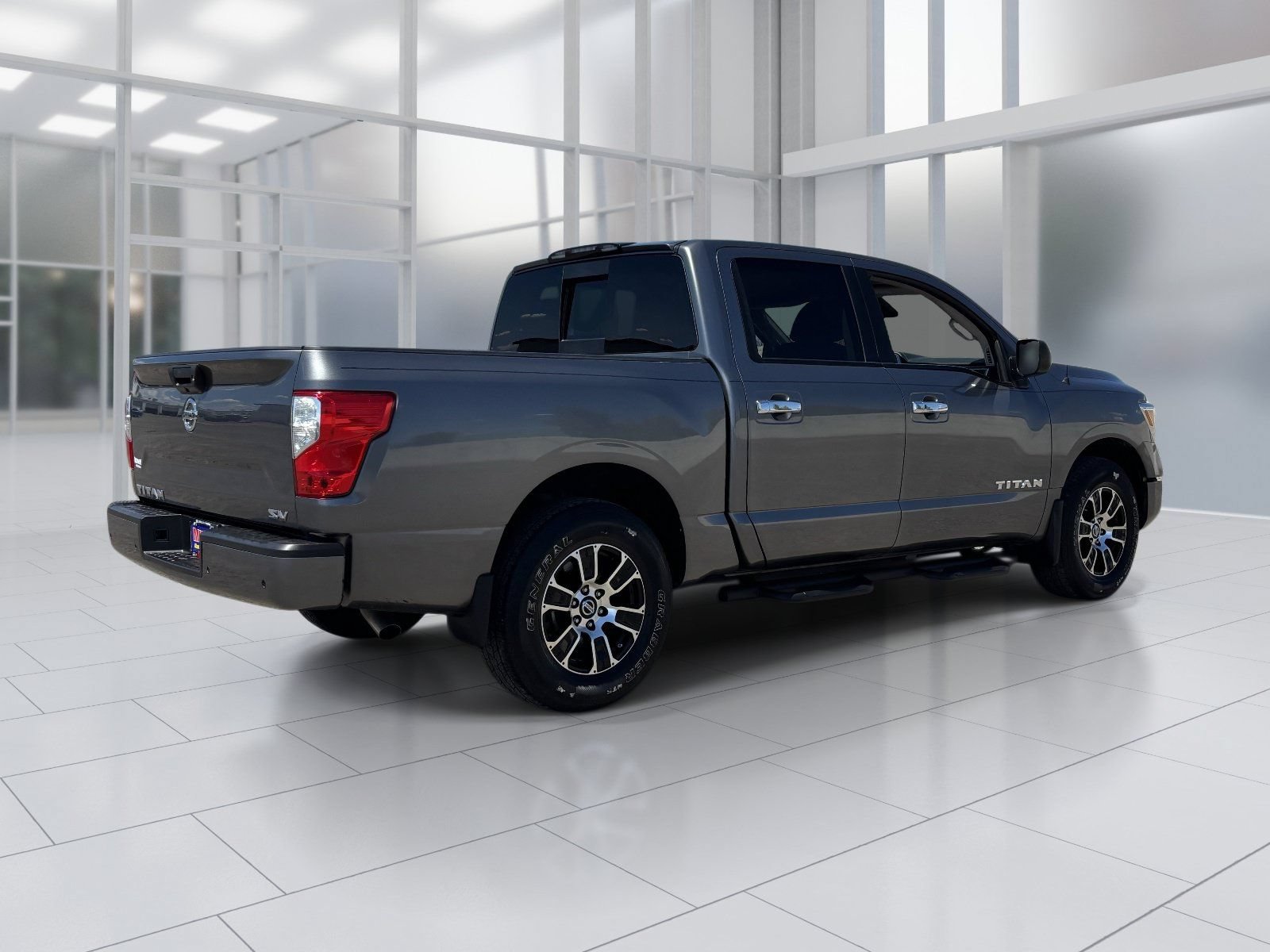 Certified 2021 Nissan Titan SV w/ SV Convenience Package RWD image 6