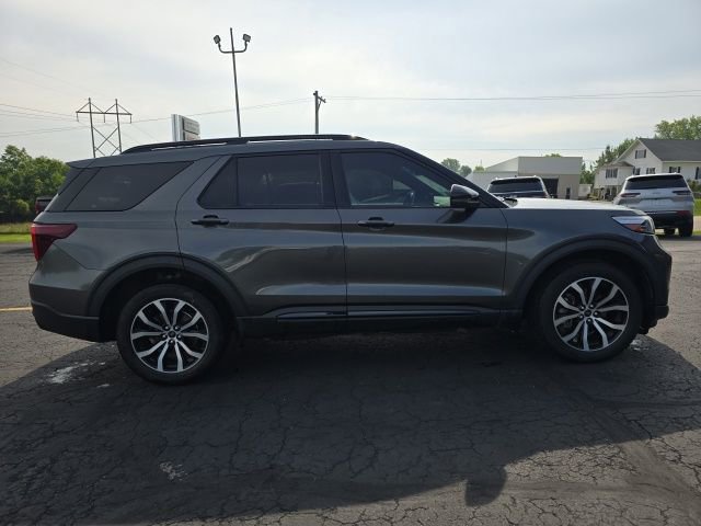 Used 2020 Ford Explorer ST w/ Premium Technology Package image 8