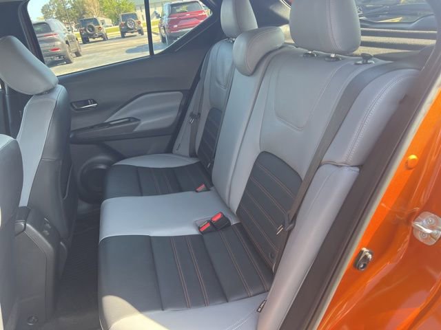 Used 2023 Nissan Kicks SR w/ SR Premium Package FWD image 18