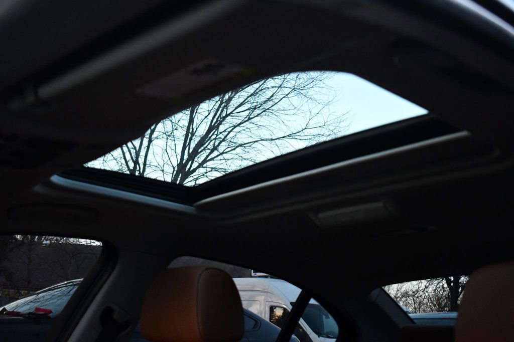 Used 2011 BMW 328i xDrive Sedan w/ Premium Pkg image 30