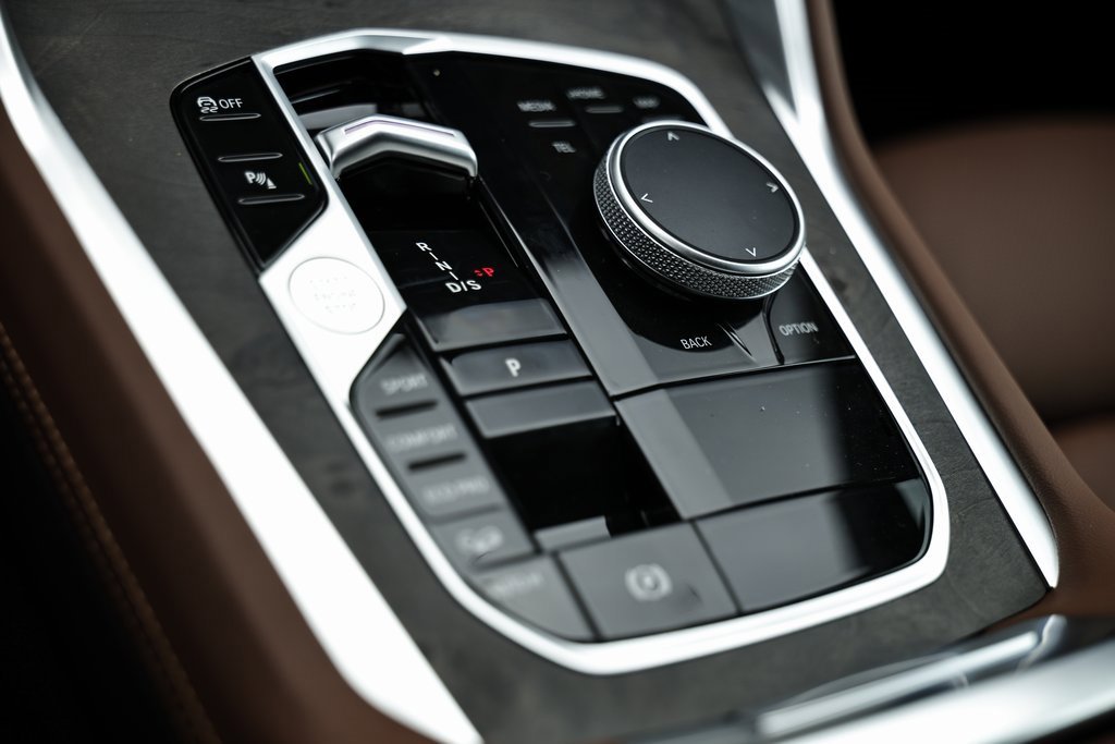 New 2026 BMW X6 xDrive40i w/ Premium Package image 39